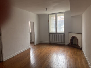  Appartement à louer 3 pièces 67 m²