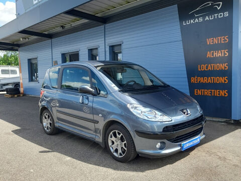 Peugeot 1007 1.4e 2-Tronic Dolce