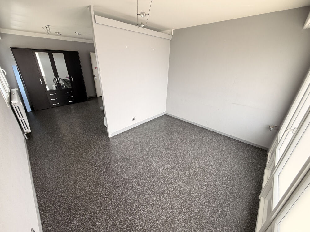 Vente Appartement Appartement / Cabinet dentaire à vendre, GAILLARD, 98 m2, 4 pièces Gaillard