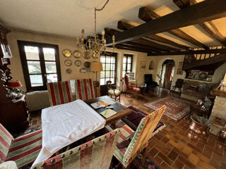  Maison à vendre 8 pièces 185 m²