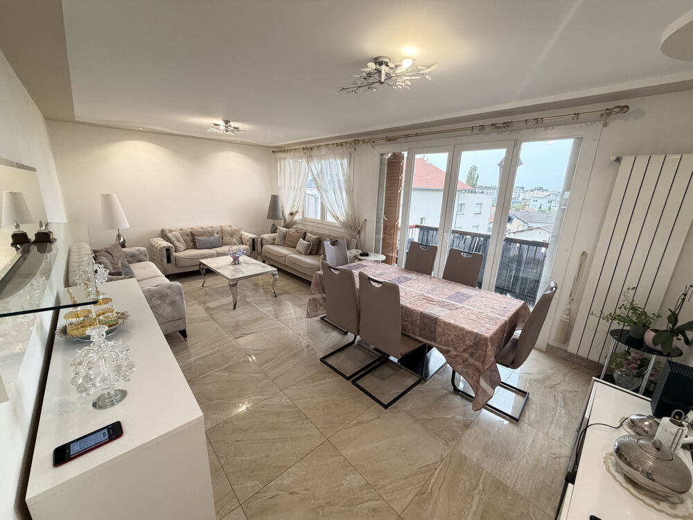Vente Appartement Appartement à vendre, ANNEMASSE, 79 m2 + parking + cave, 4 pièces Annemasse