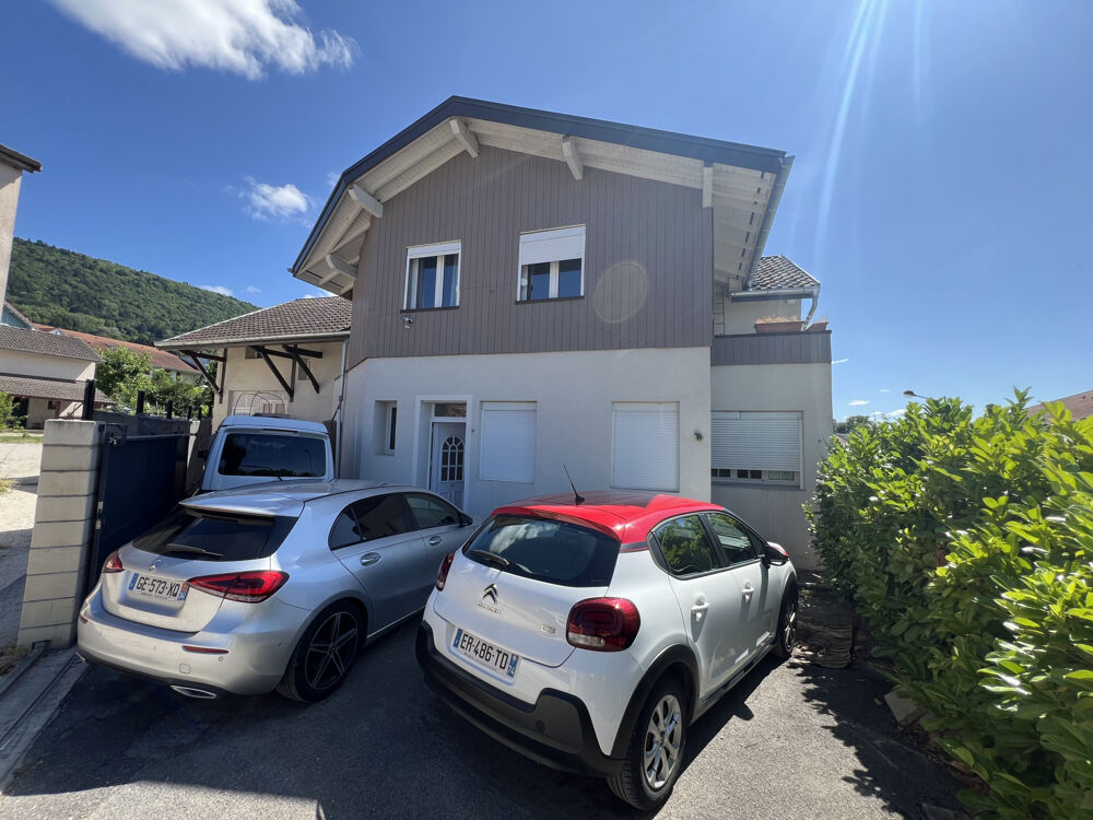 Vente Maison Maison à vendre, SAINT-CERGUES, 244 m2, 10 pièces St cergues
