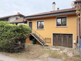 Vente Maison Maison à vendre, Bons-En-Chablais, 47 m2 + surfaces annexes sur terrain de 164 m2, 2 pièces Bons en chablais
