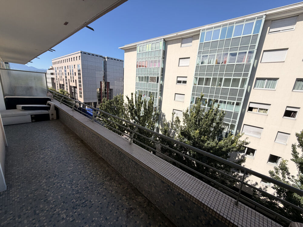 Appartement à vendre, ANNEMASSE, 80 m2 + cave, 3 pièces