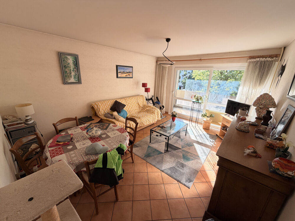 Vente Appartement Appartement à vendre, ANNEMASSE, 63 m2 + garage + cave, 3 pièces Annemasse