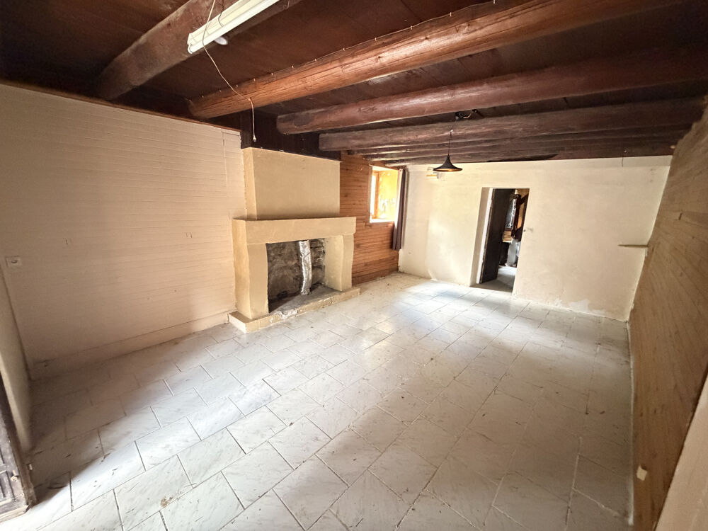 Appartement à vendre, MIEUSSY, 113 m2 + 2 parkings, A rénover, 5 pièces