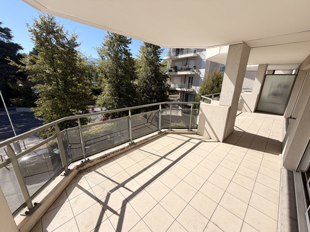 Appartement 4 pièces 109 m² · à St Julien en Genevois · 109 m² · 530 000 €