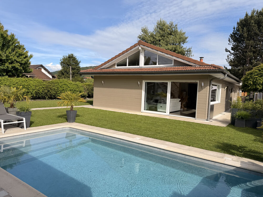 Maison à vendre, DOUVAINE, 158 m2 habitables + 75 m2 d'annexes, 5 pièces