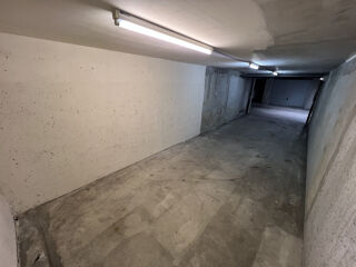  Parking / Garage � vendre 24 m�
