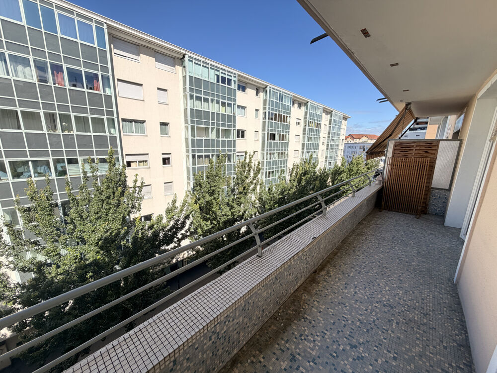 Vente Appartement Appartement à vendre, ANNEMASSE, 80 m2 + cave, 3 pièces Annemasse