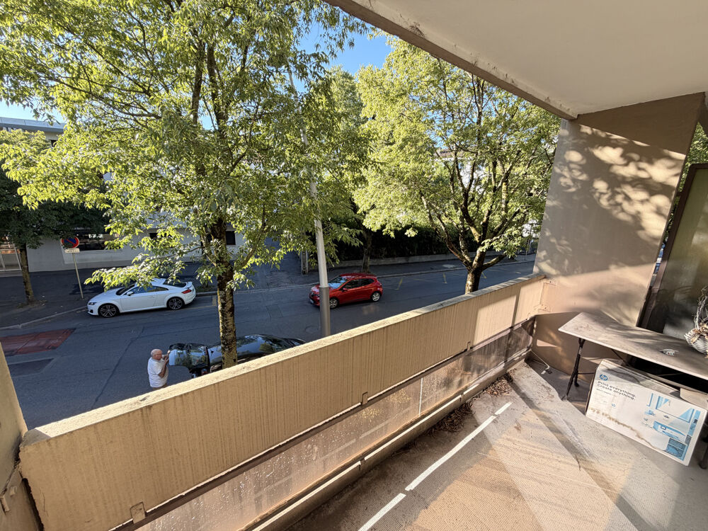 Vente Appartement Appartement à vendre, ANNEMASSE, 63 m2 + garage + cave, 3 pièces Annemasse