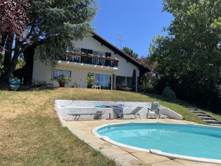  Maison � vendre 8 pi�ces 237 m�