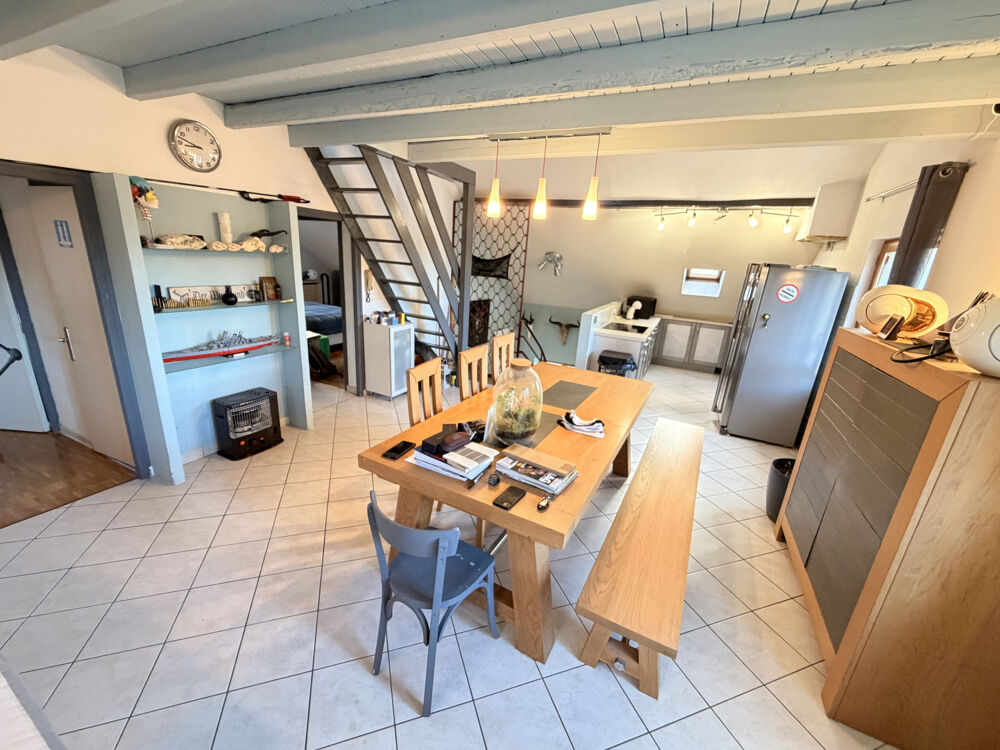 Appartement à vendre, AMBILLY, 73,2 m2 + 2 places de parking + cave, 3 pièces