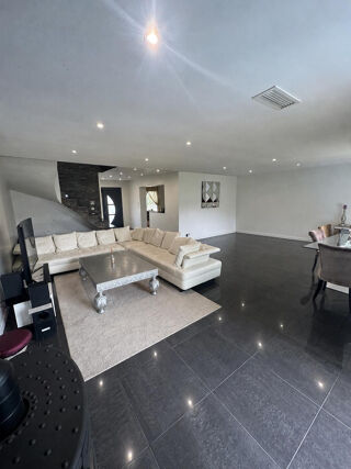  Maison à vendre 7 pièces 163 m²