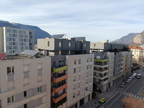   � Grenoble, grand appartement en vente avec LYSI IMMOBILIER Appartement - 2 pi�ce(s) - 41 m�