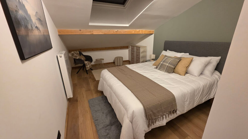 T5 133.40 m2 Châtel Opportunité rare
