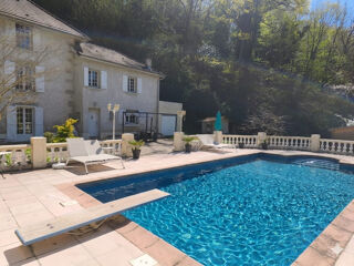  Propriété/château à vendre 15 + pièces 245 m²