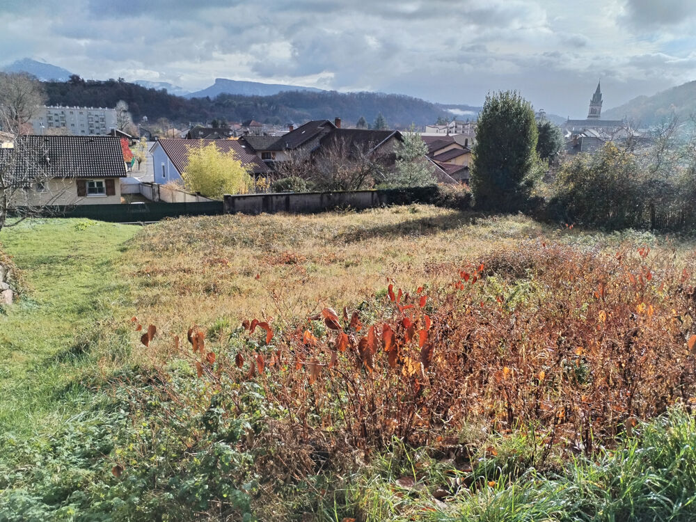 Vente Terrain Exclusivité : Terrain 800m2 à bâtir commune de RENAGE 38140 Renage