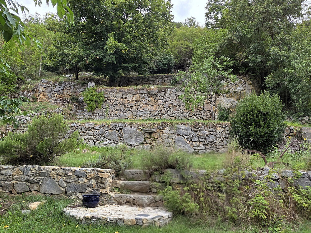 Vente Maison Maison de caractère de 1713   460 m2   piscine chauffée   Roquefeuil (11) Roquefeuil