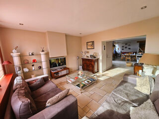  Maison  vendre 9 pices 250 m