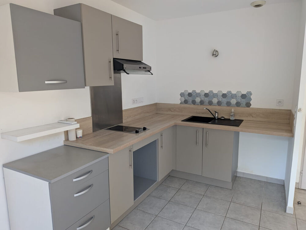 Petite maison quasi neuve