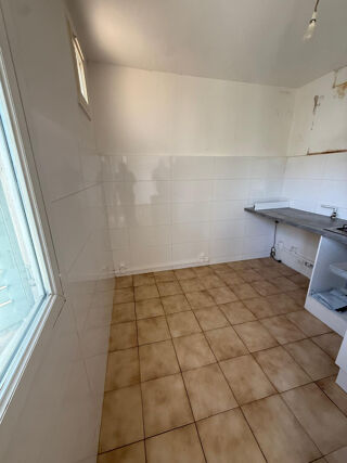 Vente Appartement FONTAINE   T4 de 63,61 m2   3 CHAMBRES   2ème étage   126 030 € Fontaine