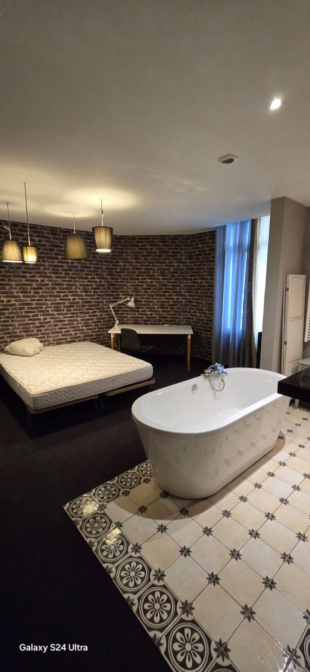 Location Appartement REIMS HÔTEL DE VILLE/BOULINGRIN Reims