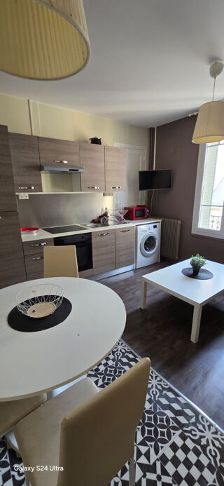  Immeuble  vendre 196 m