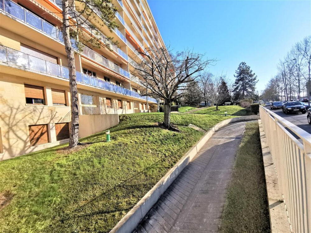 STUDIO A VENDRE - REIMS - BOULEVARD POMMERY