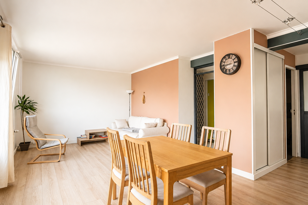 Location Appartement À louer   Superbe T4 non meublé avec balcon, cave   Avenue Alexandre de Serbie, Reims Reims