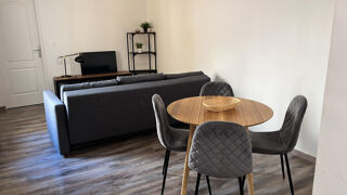  Appartement à louer 2 pièces 39 m²