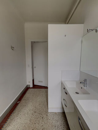  Appartement  vendre 5 pices 147 m