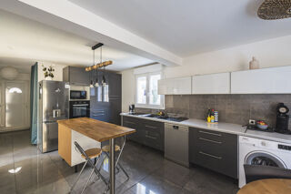  Appartement à louer 3 pièces 68 m²