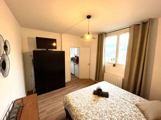 Appartement à louer 2 pièces 40 m²