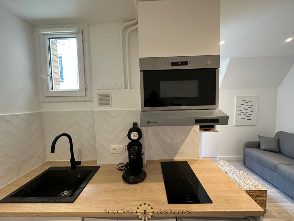 Location Appartement Studio Rue des Saules - Au pied de Montmartre Paris 18