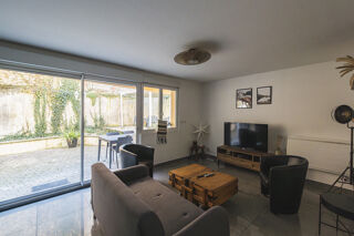  Appartement à louer 3 pièces 68 m²