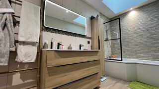  Immeuble à vendre 127 m²