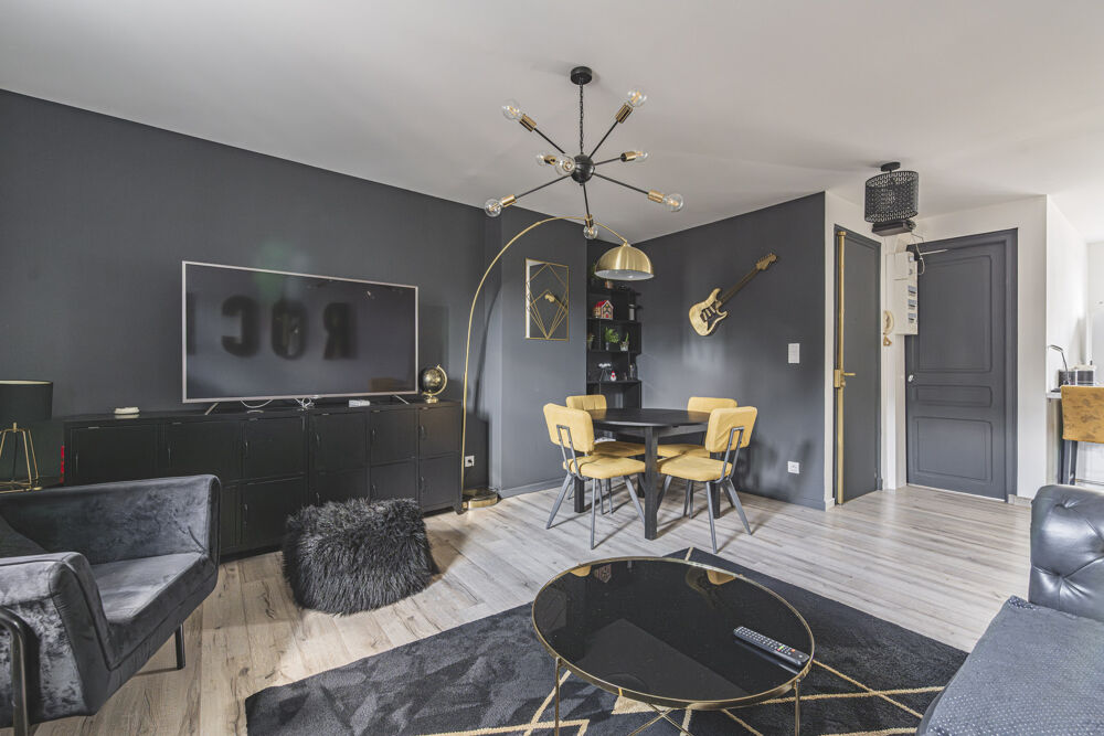 À vendre Appartement T5 lumineux au dernier étage Reims