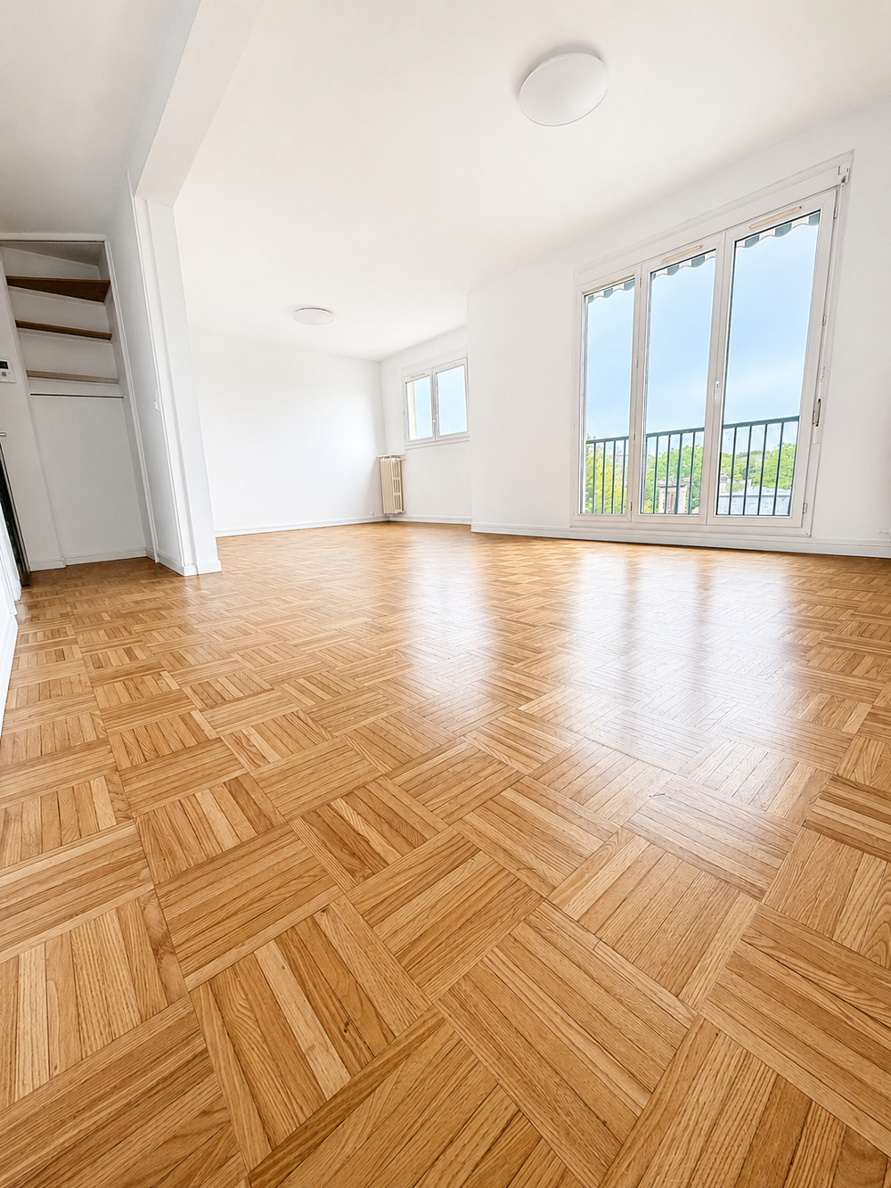 REIMS Boulevard Pasteur Appartement 3 pièces rénové avec balcon et vue dégagée