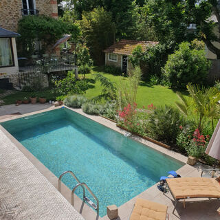  Maison � louer 8 pi�ces 185 m�