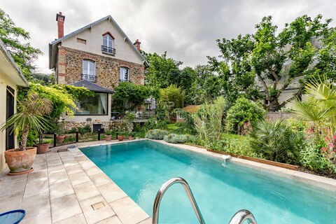   Croissy-sur-Seine Maison 8 pi�ce(s) location meubl�e Maison - 8 pi�ce(s) - 185 m�