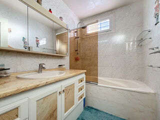  Appartement � vendre 5 pi�ces 83 m�