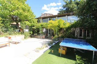  Propriété/château à vendre 11 pièces 350 m²