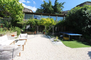  Propriété/château à vendre 11 pièces 350 m²