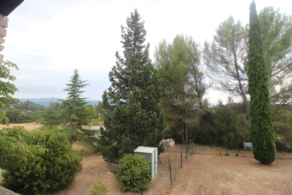 Luberon. A vendre à Gargas, en exclusivité, propriété en pierres avec grand terrain