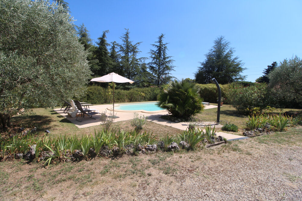 Vente Maison A vendre à Gargas spacieuse avec deux appartements et piscine Gargas