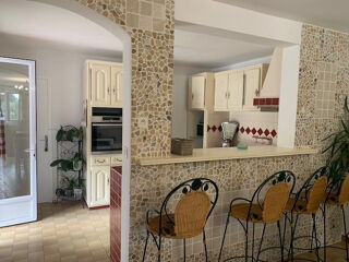  Maison � vendre 8 pi�ces 235 m�