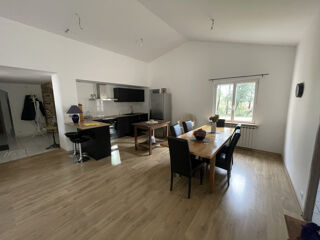  Maison � vendre 7 pi�ces 205 m�