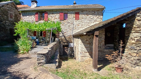   Proche du Collet de D�ze, Tr�s belle Maison c�venole sur 3 hectares de terrain avec tr�s belle vue Maison - 4 pi�ce(s) - 74 m�