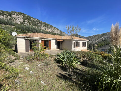   Anduze, maison F5 de 143 m2 hab avec140 m2 garage sur 1200 m2 de terrain Maison - 5 pi�ce(s) - 144 m�